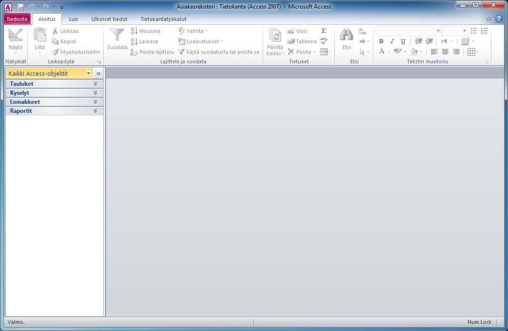 Siirtymisruutu (Navigation Pane) Kun avaat Access-tietokannan, ilmestyy siirtymisruutu oletusarvoisesti näytölle.