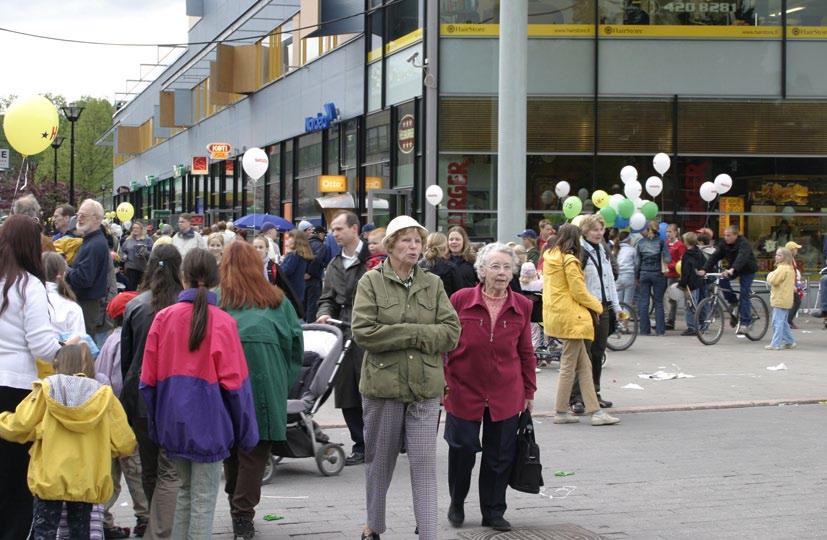 Alustavat rakennemalliluonnokset ovat Monikeskus-, Sormi- ja Silmukkamalli.