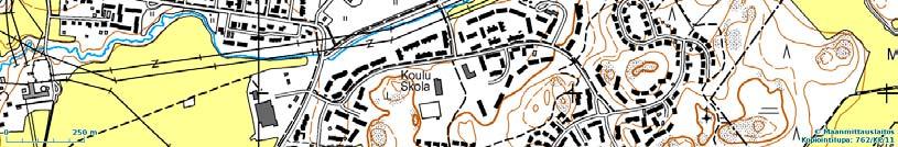 Polttolaitoksenkatu on varustettu jalankulku- sekä pyörätiellä ja kadulla liikennöi pohjoispäässä paikallisliikenteen linjat 55 ja 56.