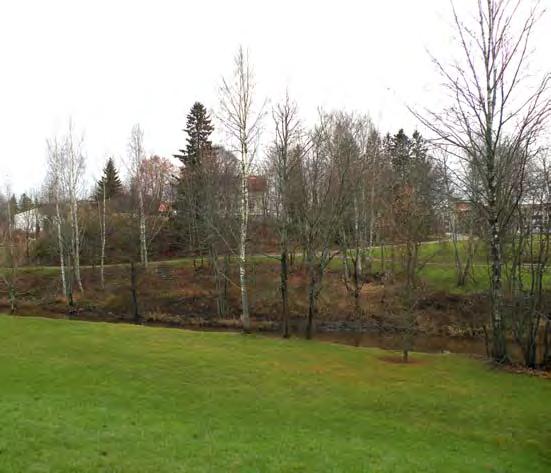 Hautausmaalta näkyy