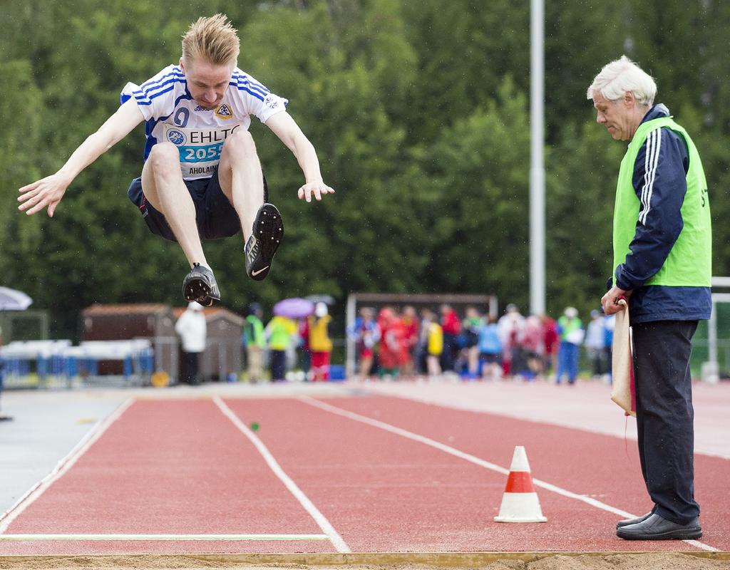 VANTAA 2016 -TAPAHTUMAKOKONAISUUS VAU:n historian suurin tapahtuma VAU järjesti Vantaalla 10. 17.