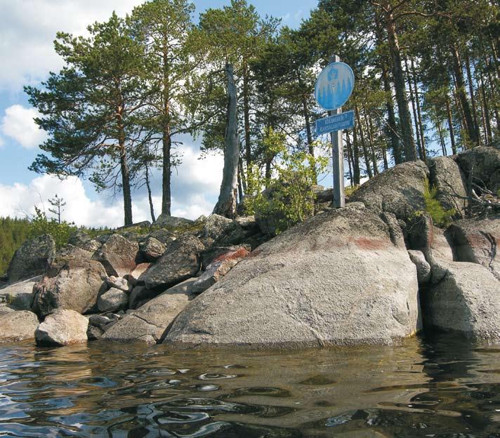 Joutenvesi-Pyyvesi Joutenvesi on useiden selkien, suurten saarien ja voimakkaasti virtaavien salmivesien muodostama kokonaisuus.