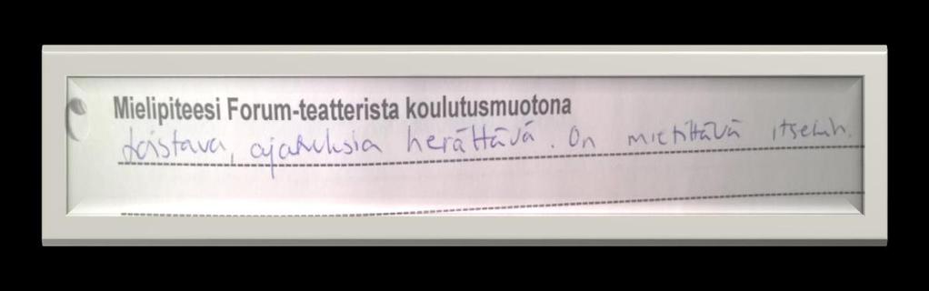 Raimo: (Nostaa aseen ilmaan, tähtää ulos ikkunasta korjatakseen tähtäintä, ei sano