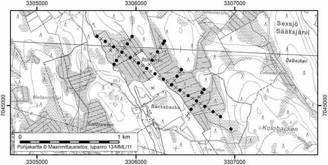 Tapio Toivonen ja Onerva Valo 69. Stormyran Stormyran (kl. 2312 12, x=7045,3, y=3306,3) sijaitsee noin 25 km Pedersören keskustasta kaakkoon. Se rajoittuu lounaassa peltoon ja muualla moreenimaastoon.