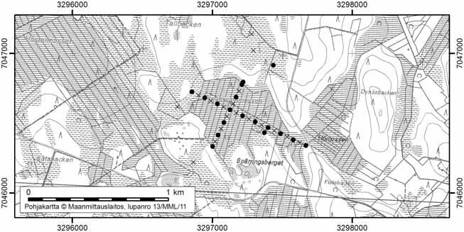 Pedersöressä tutkitut suot ja niiiden turvevarat Osa 1 56. Fingervantmossen Fingervantmossen (kl. 2321 07, x=7046,5, y=3297,1) sijaitsee noin 21 km Pedersören keskustasta eteläkaakkoon.