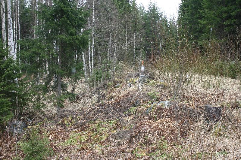 16 Pajula, historiallinen viljelyröykkiö.