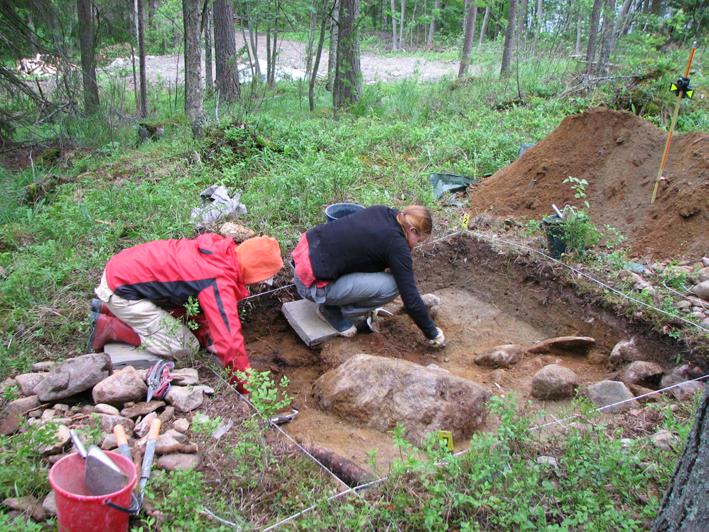 VARKAUS KONNANSALO 3 Kivikautisen asuinpaikan koekaivaus Petro Pesonen 2007