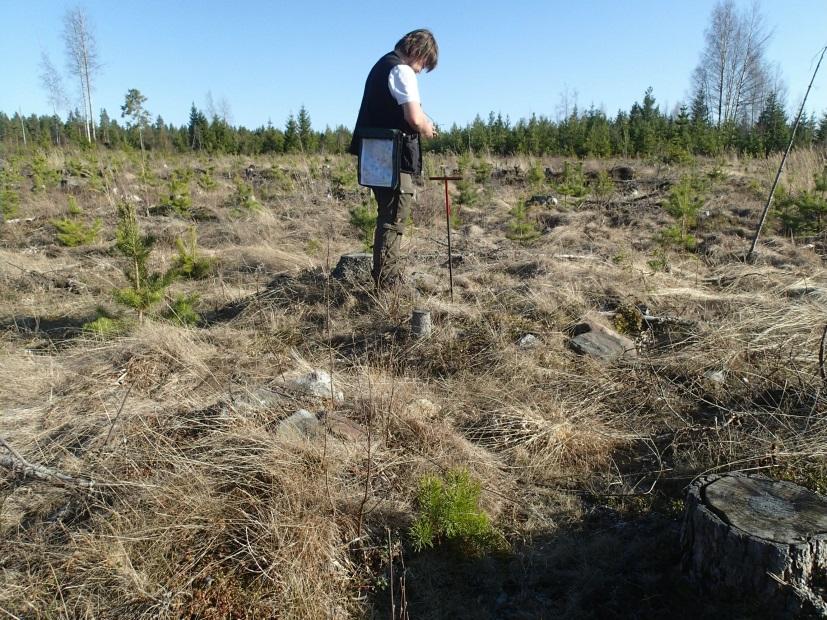 605 Tutkijat: Sijainti: Huomiot: Jussila & Sepänmaa 2014 inventointi Paikka sijaitsee Isojen kirkosta 18,4 km pohjoiseen.