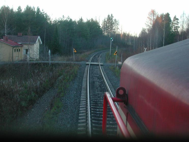 ESPOO 2004 TUTKIMUSRAPORTTI RTE776/04 Kuva: Jouni Hytönen, Lapinahon tasoristeys Tasoristeysten turvallisuus Niirala
