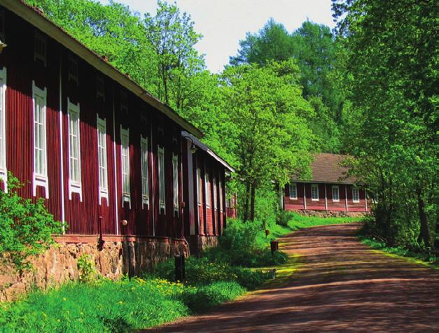 Punamullan värittämää kulttuurihistoriaa Ruukin pitkä historia 1689 perustettiin rautaruukki Kauttuan kosken rannalle. Ruukin jälkeen käynnistetty sahaustoiminta jäi pieneksi.