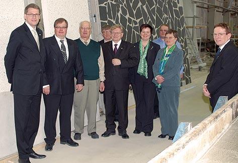 Pääministerin kyselytunti YBT:llä Pääministeri Matti Vanhanen vieraili YBT:llä sunnuntaina 23.4.2006.