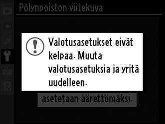 3 Poimi viitekuvatiedot. Painamalla laukaisimen pohjaan asti saat pölynpoistotoiminnon viitetiedot. Näyttö kytkeytyy pois päältä, kun laukaisinta painetaan.