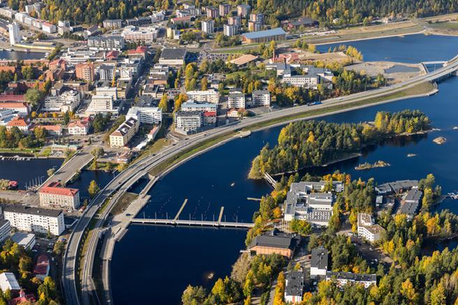 Alue on ollut vielä tuolloin rantakalliona.