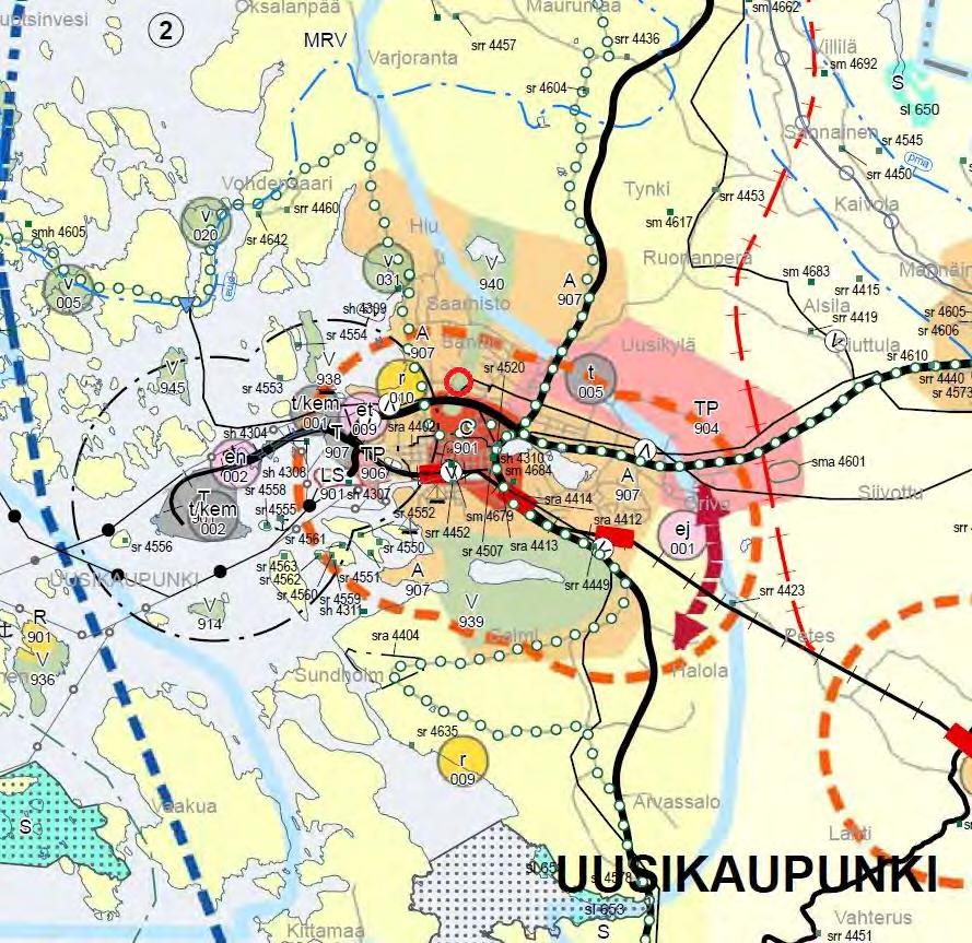 Uudenkaupungin kaupunki, Kaupunkisuunnittelu Sivu 6 / 12 3.2 Suunnittelutilanne Maakuntakaava Varsinais-Suomen maakuntakaavassa, joka on ympäristöministeriön vahvistama 20.3.2013, alue sijoittuu virkistysalueen V ja taajamatoimintojen alueen (A) rajalle.