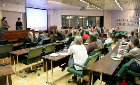 ANNIKA POHJOLAINEN Eläinlääkäriliton korkean järjestäytymisasteen säilyttämiseen panostettiin. Nuoret akateemiset eivät pidä ammattiliittoon kuulumista enää itsestään selvyytenä.