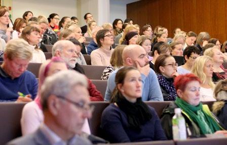 Liiton maksuton jäsenseminaari hoitovirheväitteistä ja asiakasvalituksista Helsingin yliopiston Porthaniassa oli viimeistä sijaa myöten täynnä.