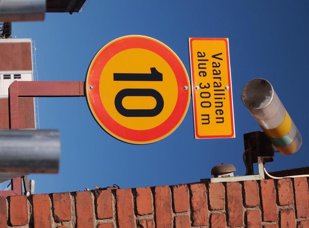 Framing the problem Two types of limitations and ambiguities in decision-making and knowledge production of urban policy-making 1.