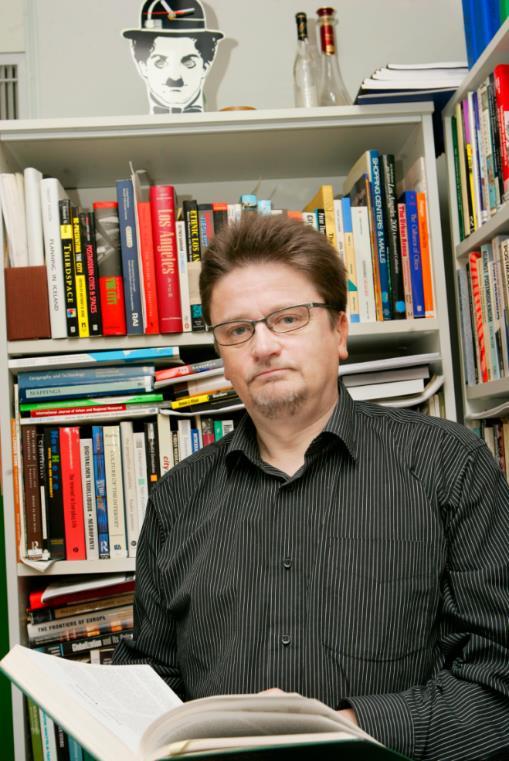 Anssi Paasi Aluetutkimuksen teoria ja käytäntö;