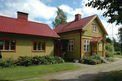 Lainaus: Eija Teivas Oriveden kulttuuriympäristöohjelma, 2003 Rakennus rakennusajankohta käyttötarkoitukset ennen ja nyt 1 Asuinrakennus arvio 1910-30-l 2 Aitta-liiteri Kuvaus Ahorinteen pihapiiri