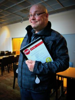 Julkaistu 29.9.2014 Aktiivinen vertaistyö ja kouluttautuminen fattaluudaksi ovat poikineet työpaikan jo viidelle Stoppilaiselle.