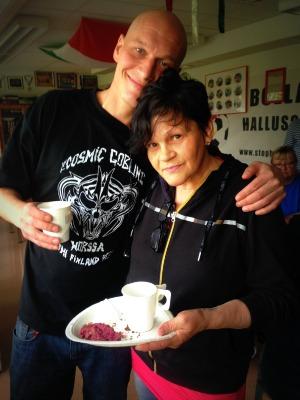 Ellan Sote-virastoon Fattaluudat sosiaaliasemien sote-viraston liittyvissä sosiaalityöntekijöitä omiin Ensimmäiset työnsä Pekka "Näin kaiken vertaistyöntekijä lähdin.