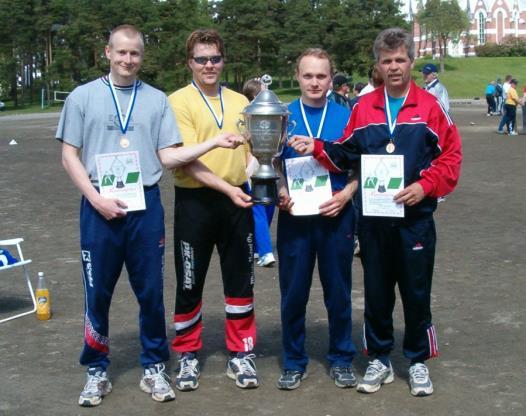 Suomenmestarit 2004, Tammer-Kyykkä (Veli-Pekka Ehoniemi, Kari Mikkonen, Pekka Tähtinen, Antero Tuutti) Suomenmestarit 2005, Kuopion