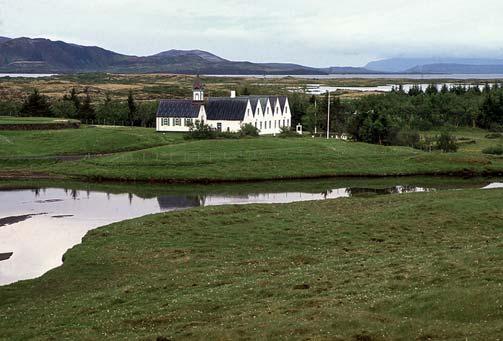 tila. Thingvellir on maailman vanhimman parlamentin, Altingin, alkuperäinen paikka.