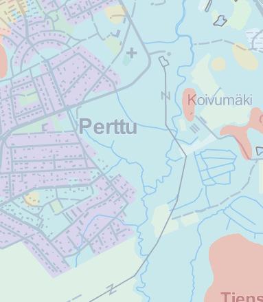 Rakennettavuusselvitys 5 (12) Maastomuodoista päätellen molemmat toimivat laajemman alueen pintakuivatusreitteinä luoteispuolella olevalle laajemmalle alueelle, jossa maanpinta nousee yli tason +70.