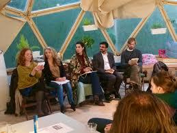Ongelmanratkaisua: Real- life opiskelijacaset, hackathonit, Demola- projek(t TTY: Demola; Turning technologies into business kurssi; hackathonit Opiskelijat ratkovat tarjo&uja ongelmia määritellyn ja