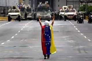 Venezuelan demokraattinen oppositio: kansalliskokous (Julio Borges) ja kaikki Foro Penal Venezolanon laatimassa luettelossa mainitut poliittiset vangit, edustajinaan Leopoldo López, Antonio Ledezma,