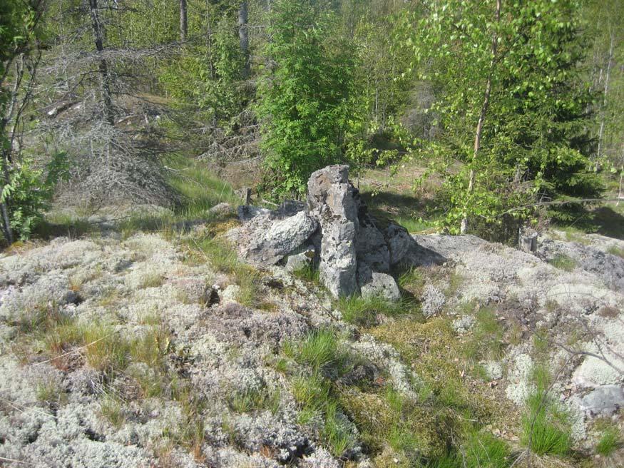 DG 121. Lohja Kiviriutta. Rajamerkki.