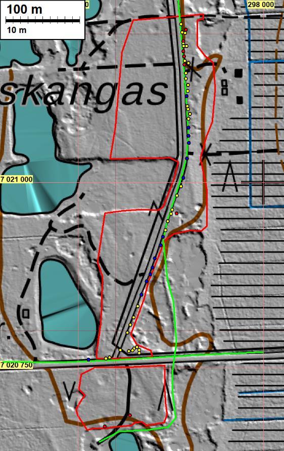 Punaiset viivat rajaavat muinaisjäännöksiä Haaruskangas A:ta (pohjoisempi) ja Haaruskangas B:tä (eteläisempi).