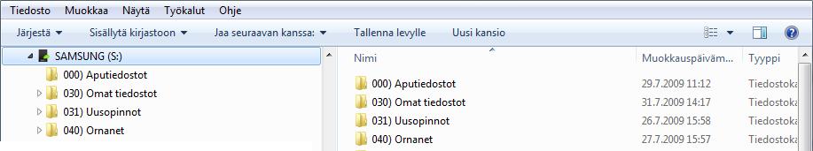 Levyasemien kuvakkeet Tietokone (Computer) -kuvakkeen alla näet levyasemakuvakkeita.