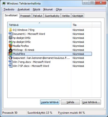 Ongelmien ratkaiseminen Tehtävienhallinta (Task Manager) Windows 7 Valitettavasti Windows 7 ja siihen tehdyt ohjelmat eivät ole täydellisiä, joten ne kaatuvat silloin tällöin.