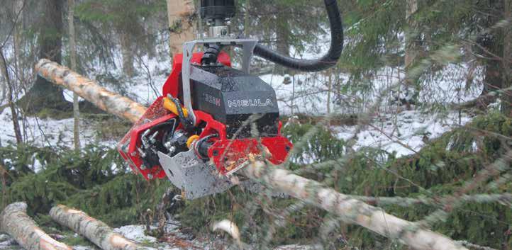 NISULA 325H KÄYTTÖKOHTEET Ensiharvennukset Karsitun energiapuun teko SOPIVAT ALUSTAKONEET Kevyet harvesterit Maataloustraktori varustettuna tuppisovitteisella kuormaimella Kevyet ajokoneet