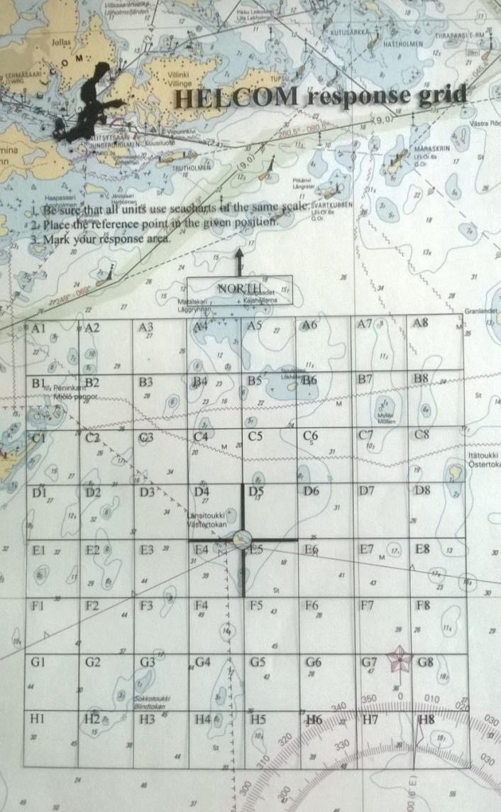 hyväksi toiminta-alueiden osoittamiseen. Kuva 4-87. HELCOM grid BORIS -karttamerkintänä ja kalvolle tulostettuna merikartan (1:50 000) päällä.