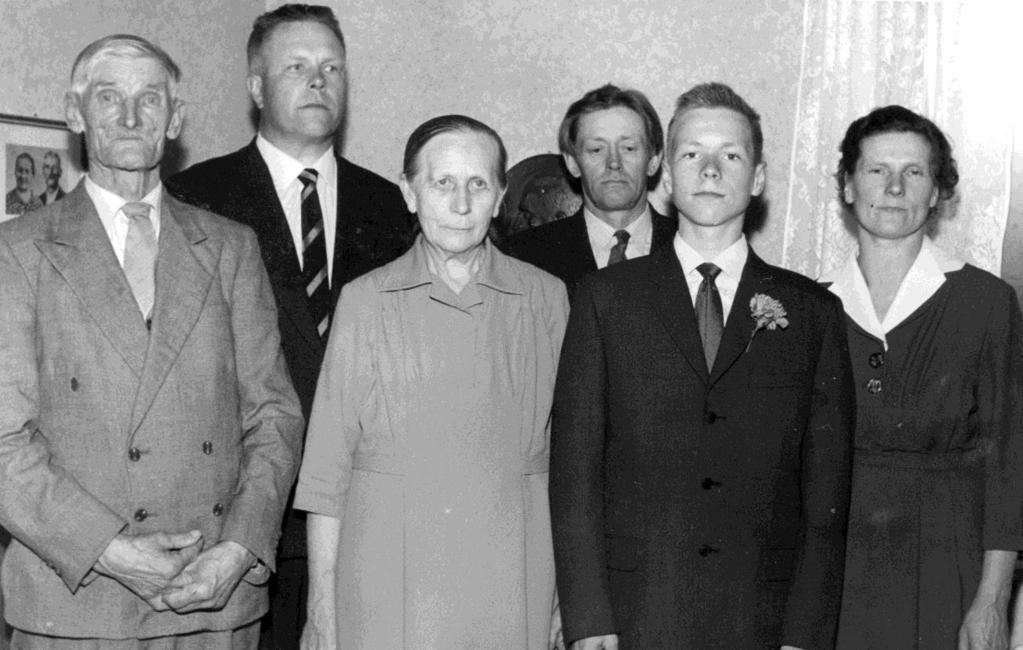 Meikäläisen rippijuhlista kuva vuodelta 1961.