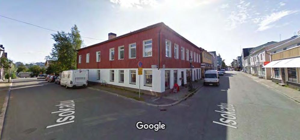 GoogleStreetView kuva Isokadun ja Pormestarinkadun kulmassa olleesta talosta. Google on kuvannut Kokkolaa ennen vuoden 2012 tulipaloa. Kuvalähde: www.google.fi/maps. 2.2 Historialliset lähteet Kokkolan kaupunki on perustettu vuonna 1620.