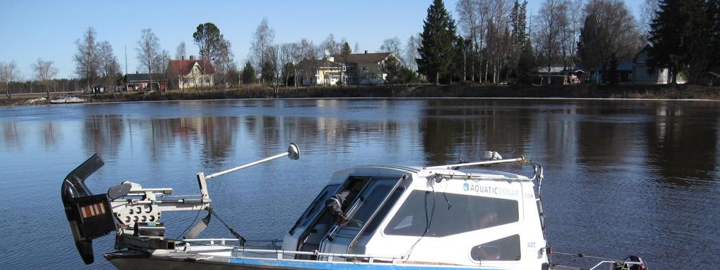 10 Kuva 4. Kemijoki Aquatic Technology Oy:n mittausvene. 3.3 Sillat Siltatiedot saatiin käyttöön Vaasan tiepiiriltä.