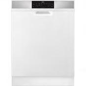 (db(a) re 1 pw) 40 40 43 43 15 15 13 13 ComfortLift -alakori - - - - AirDry-kuivaustoiminto On On On On Tuoteperhe ProClean ProClean ProClean ProClean Ruokailuvälinetaso On On - - XtraDry-toiminto On