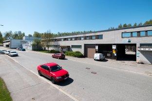 http://tiloja.fi/toimitilat/103108 318 m² (840/1157 m²) Vapautumassa http://tiloja.