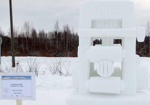 12 Onski Voutilainen Ellin taitajia rakentamassaan lumikappelissa. Kumpelaiset lumenveiston SMkisojen tuoksinassa Juuan Nunnanlahdessa pidettiin lumenveiston SM-kilpailut 3 5.2.2017.