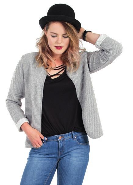 Linka cardigan Värit: Harmaa, roosa, vihreä S-ETUKORTILLA 16,95 (29,99).