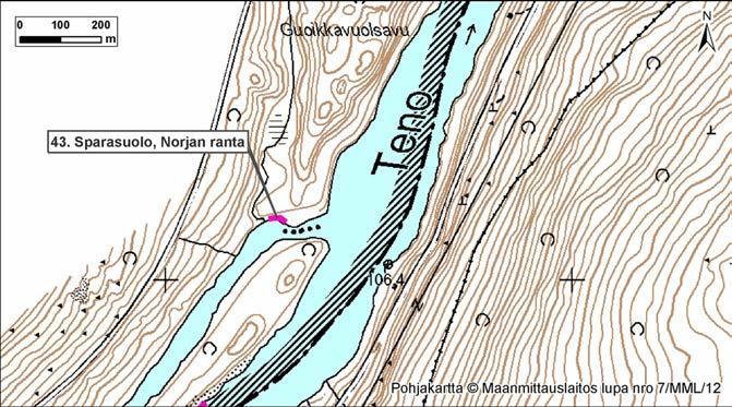 4.43 Sparasuolo, Norjan ranta Kuva 138. Sparasuolo, Norjan ranta, Norja, Karasjoki. Kuva 139. Eroosiokohteen törmä on hieman loiventunut vuodesta 1999. Kuva: A. Kurkela.