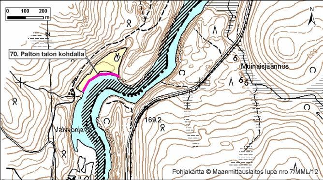 4.70 Palton talon kohdalla Kuva 235. Palton talon kohdalla, Norja. Kohde sijaitsee Paltogården-tilan luona Norjan puolella jokea (Kuva 235).