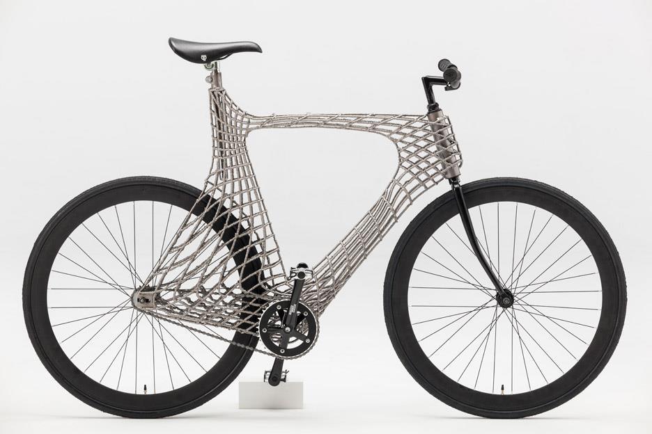 36 Kuva 17. WAAM:lla valmistettu polkupyörä (Howarth 2016).