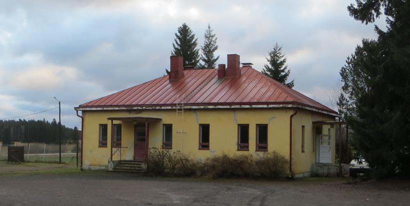 Kalakosken koulun pihapiiriin vuonna 1938 valmistuneen alakoulun on suunnitellut Pekka Kauppi. Rakennus mukailee hahmoltaan vanhaa koulurakennusta. Julkisivuiltaan rakennus on rapattu.