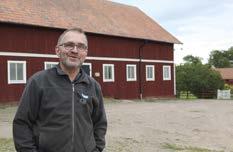 Sikojen rehu tuotetaan tilalla itse tai se tulee tuottajilta Hjon tienoilta Länsi-Götanmaalta. Siat syntyvät ja elävät koko ikänsä samassa paikassa.