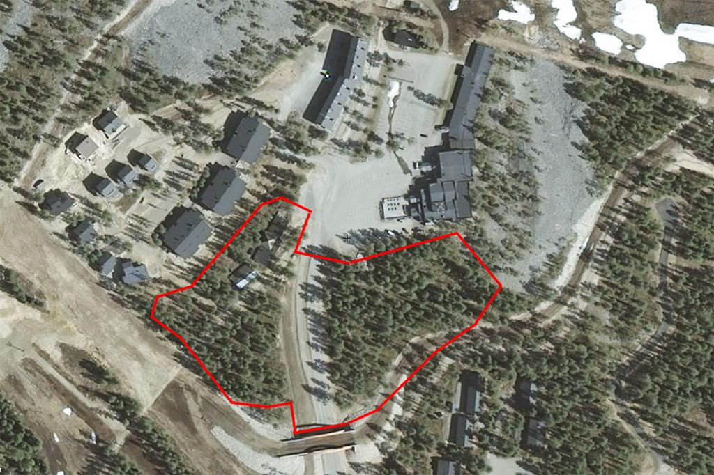 3.1.1 Alueen yleiskuvaus Pyhälinnan asemakaavan muutos, Pelkosenniemi Pyhätunturin itäisin huippu Kultakero jakautuu kahteen osaan.