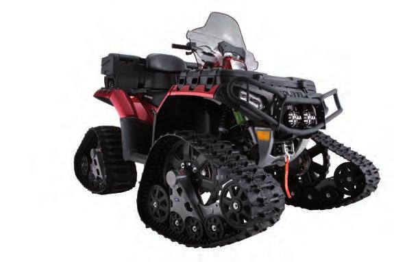 Polaris 4x4- ja 6x6-malleissa etuveto kytkeytyy halutessasi ilman viivettä automaattisesti, kun pitoa tarvitaan ja myös palautuu automaattisesti, kun sitä ei enää tarvita.